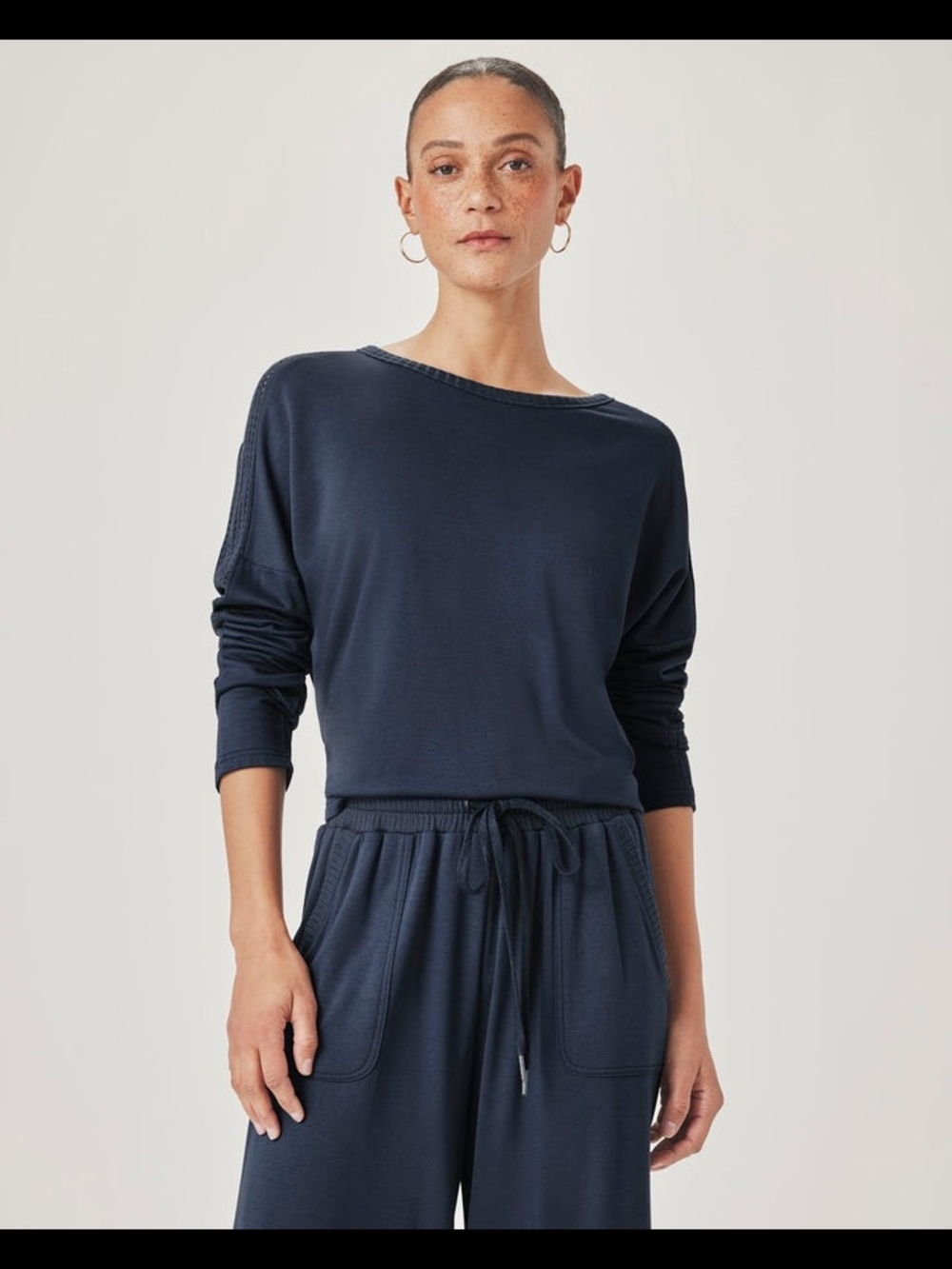 NWT Splendid Supersoft Jada Sweatshirt - Navy